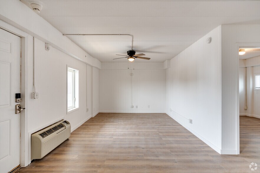 More Photos Of 1305 Washington Ave, Bay City Apartments For Sale