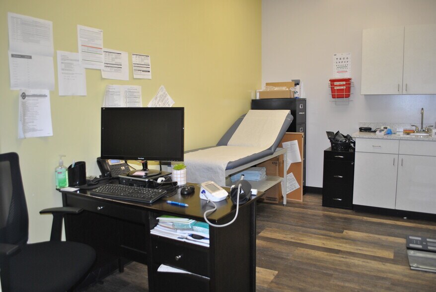 More Photos Of 3350 Cleveland Ave, Columbus Freestanding For Lease