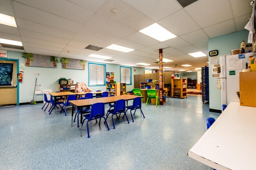 More Photos Of 3419 Hollywood Rd, Saint Joseph Daycare Center For Sale