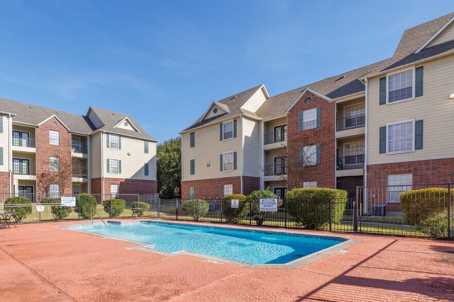 More Photos Of 2807 Daniel Mccall Dr, Lufkin Apartments For Sale