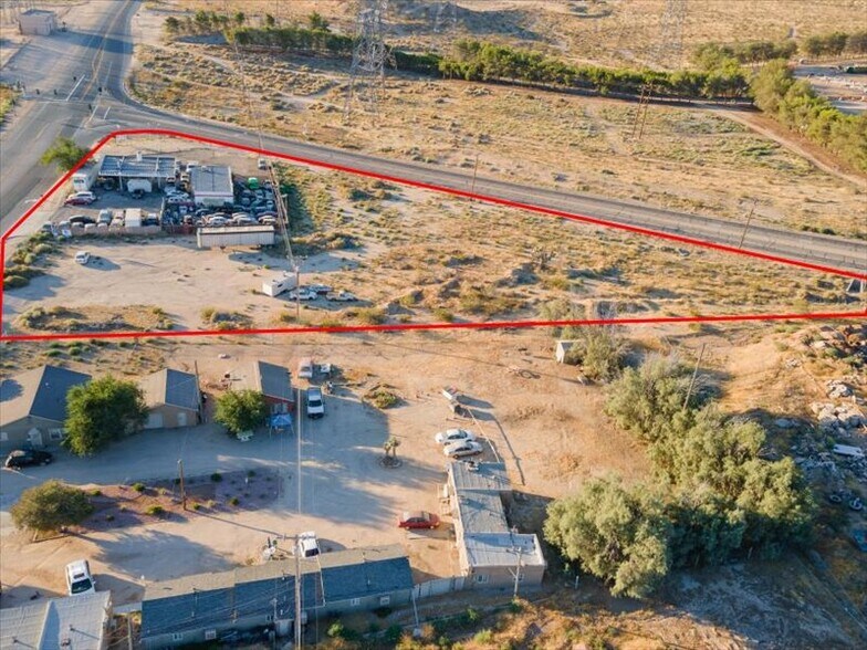 More Photos Of 17400 N D St, Victorville Service For Sale