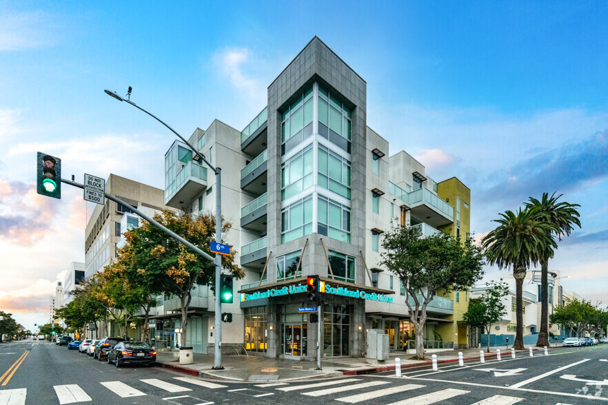 Primary Photo Of 525 Santa Monica Blvd, Santa Monica Apartments For Sale