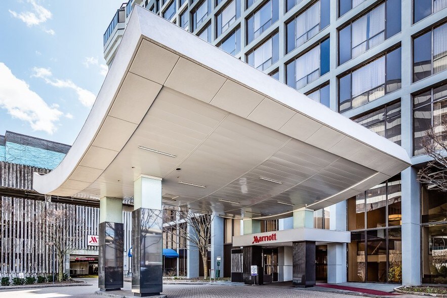 More Photos Of 243 Tresser Blvd, Stamford Hotel For Lease