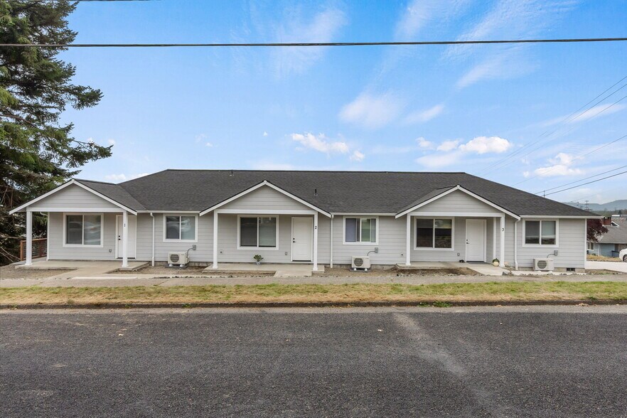 More Photos Of 303 E Broadway Ave, Montesano Apartments For Sale