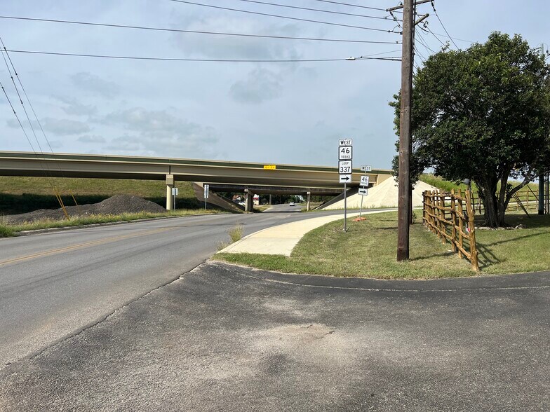 More Photos Of 881 Rock St, New Braunfels Land For Sale