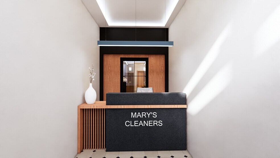 More Photos Of 335 Pat Thomas Pky, Quincy Storefront Retail Office For Lease