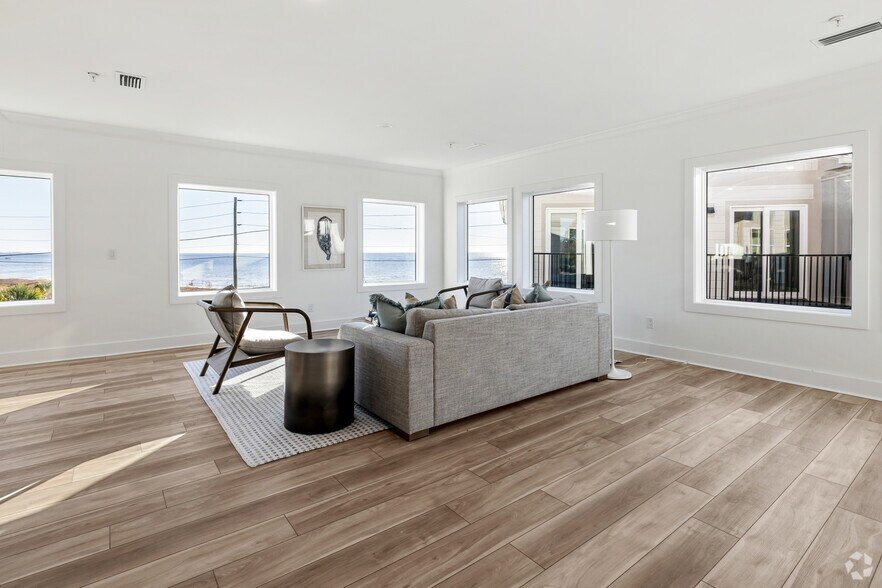 More Photos Of 2254 W Highway 98, Port Saint Joe Apartments For Sale