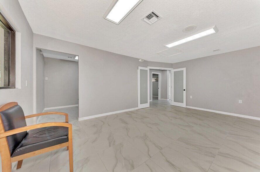 More Photos Of 12749 Tamiami Trl S, North Port Medical For Sale