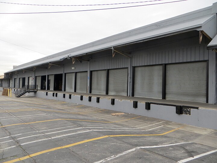 More Photos Of 5525 S Soto St, Vernon Warehouse For Lease
