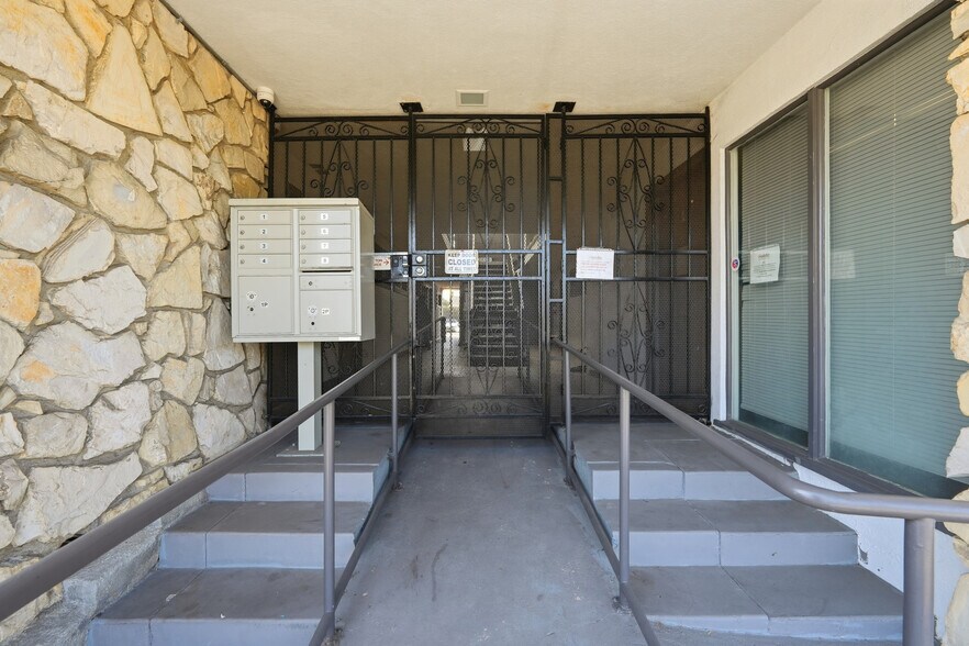 More Photos Of 14015 Van Ness Ave, Gardena Medical For Sale