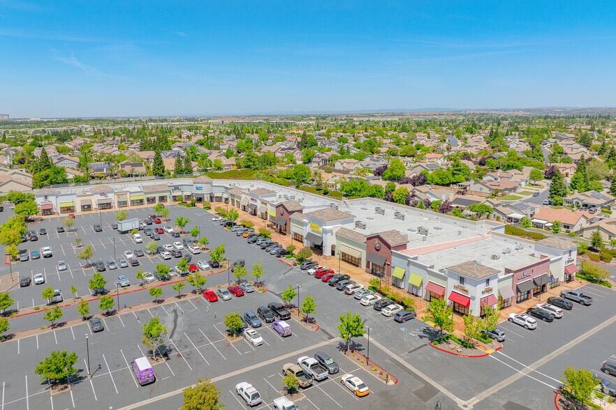 More Photos Of 6819-6835 Lonetree Blvd, Rocklin Freestanding For Lease