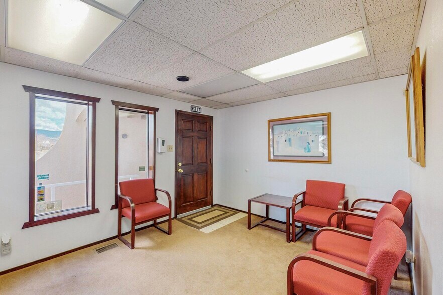 More Photos Of 901 E Roosevelt Ave, Grants Healthcare For Sale
