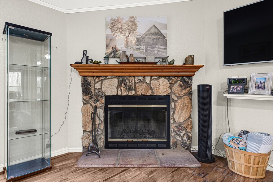 More Photos Of 29510 Huffman Cleveland Rd, Huffman Specialty For Sale