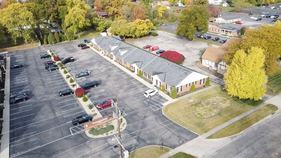 More Photos Of 62-82 N Breiel Blvd, Middletown Office For Sale