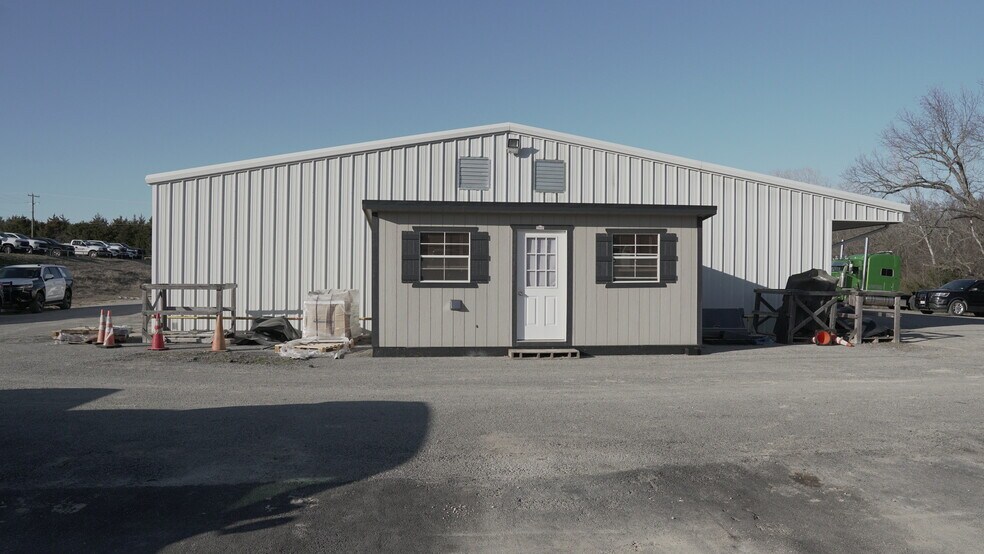 More Photos Of 659 Martin Duke Rd, Van Alstyne Warehouse For Lease