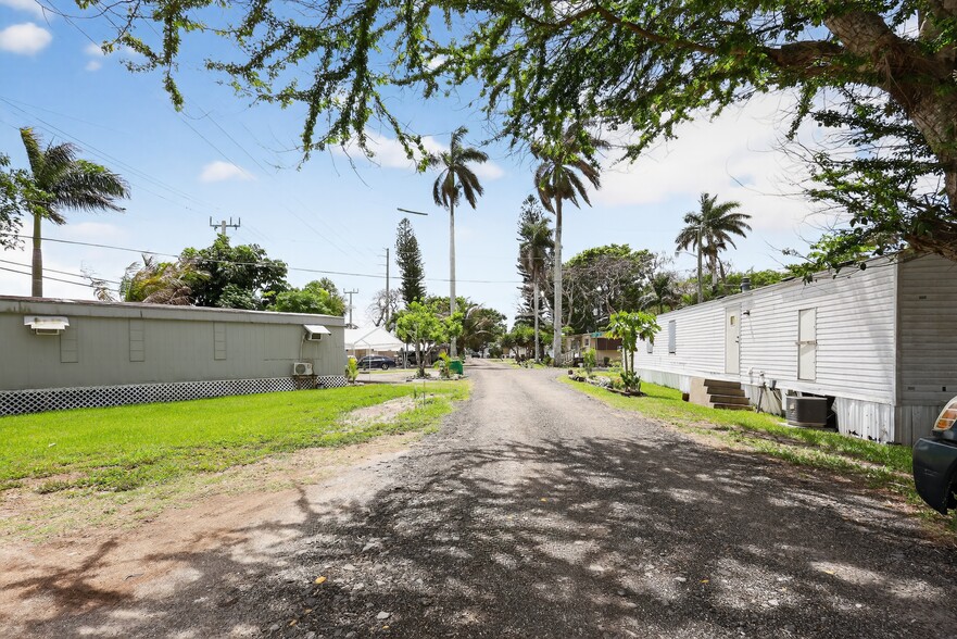 More Photos Of 1 Richard Keen Rd, Pahokee Manufactured Housing Mobile Home Park For Sale