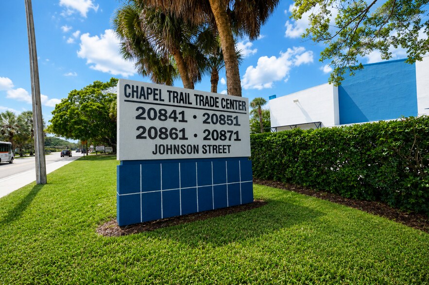 More Photos Of 20841 Johnson St, Pembroke Pines Warehouse For Sale