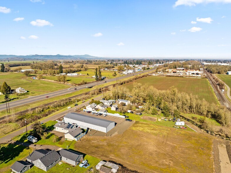 More Photos Of 93303 Prairie Rd, Junction City Industrial For Sale