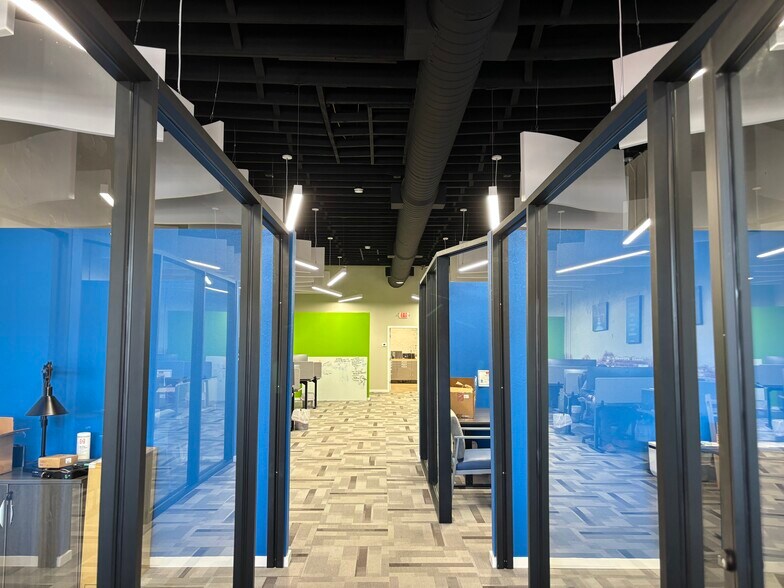 More Photos Of 111 N 4th St, Wills Point Freestanding For Sale