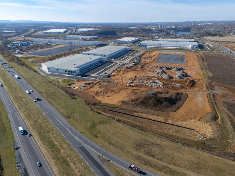 More Photos Of 1561 Van Buren Rd, Easton Unknown For Lease