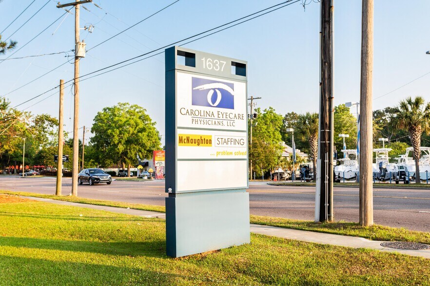 More Photos Of 1637 Savannah Hwy, Charleston Office For Lease