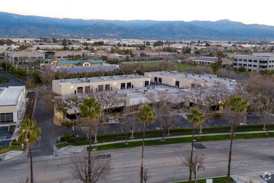More Photos Of 720 E Carnegie Dr, San Bernardino Light Distribution For Lease