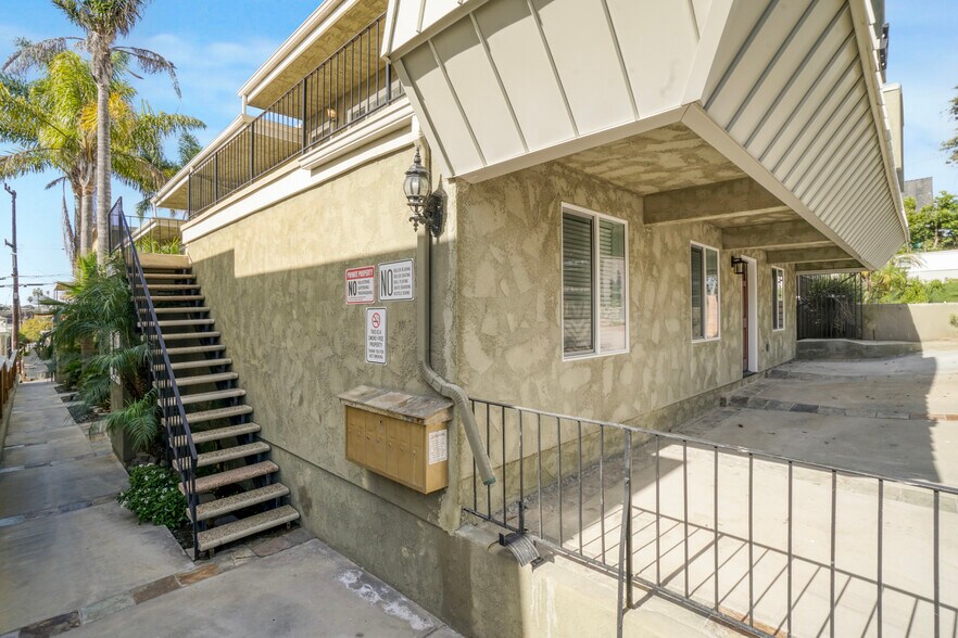 More Photos Of 221 Sheldon St, El Segundo Apartments For Sale