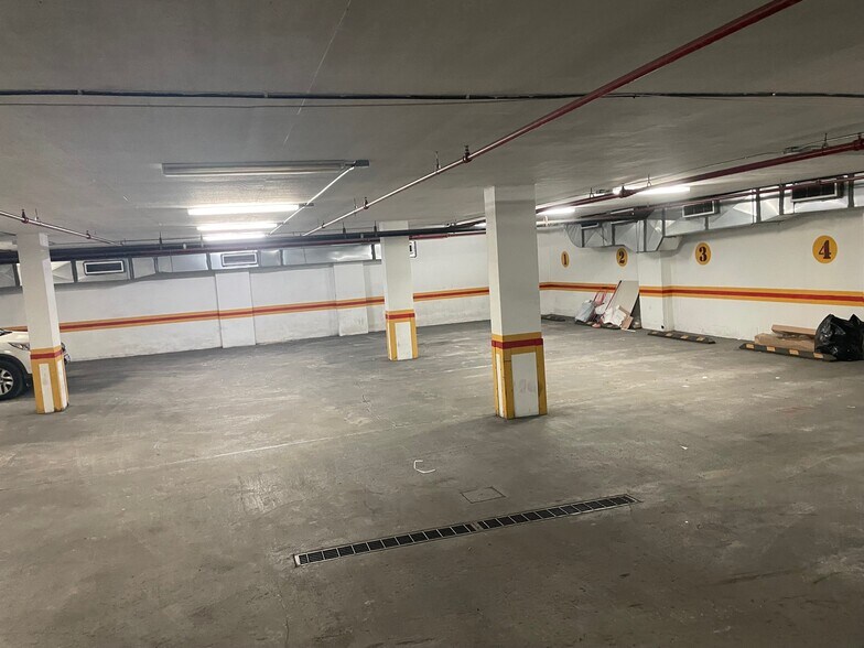 More Photos Of 4142 College Point Blvd, Flushing Apartments For Sale