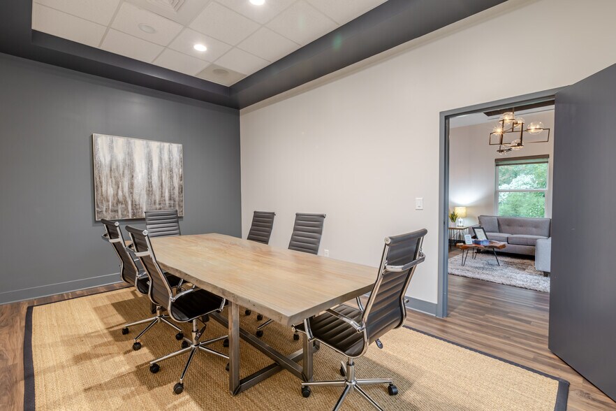 More Photos Of 4184 Dobys Bridge Rd, Fort Mill Office For Lease