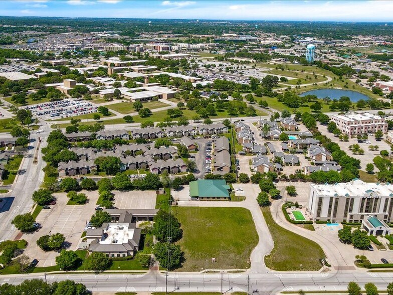 More Photos Of 860 Thousand Oaks, Hurst Land For Sale