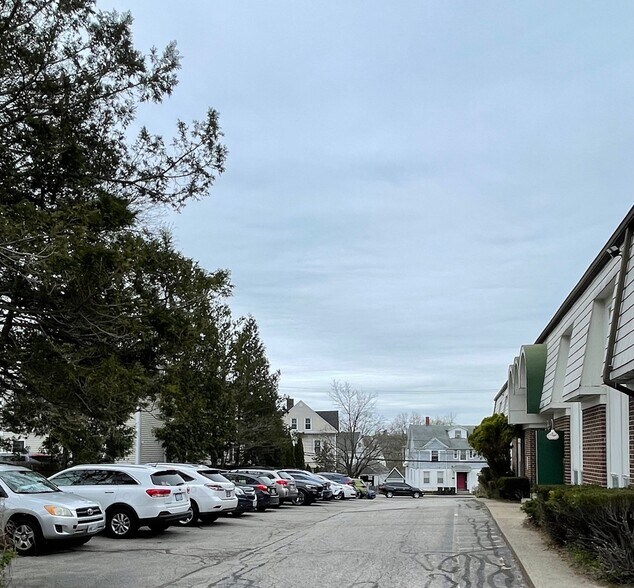 More Photos Of 126 Prospect St, Pawtucket Medical For Sale