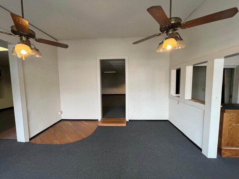 More Photos Of 558 Lewelling Blvd, San Leandro Industrial For Lease