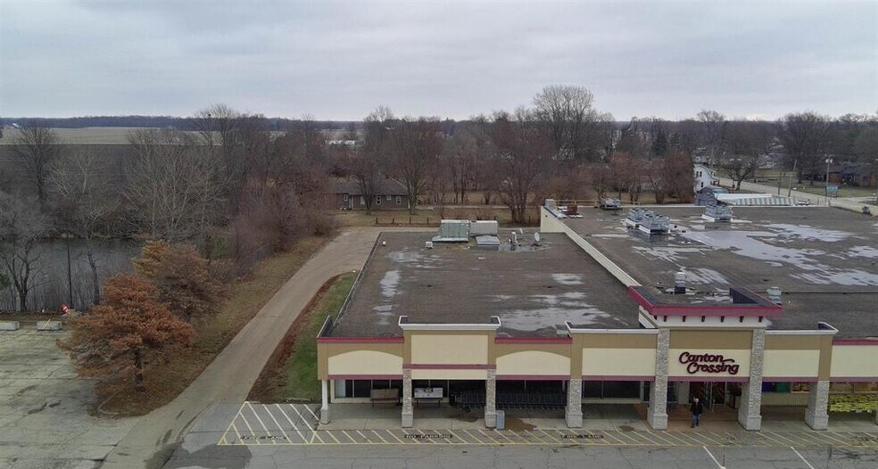 More Photos Of 1773 E Chestnut St, Canton General Retail For Lease