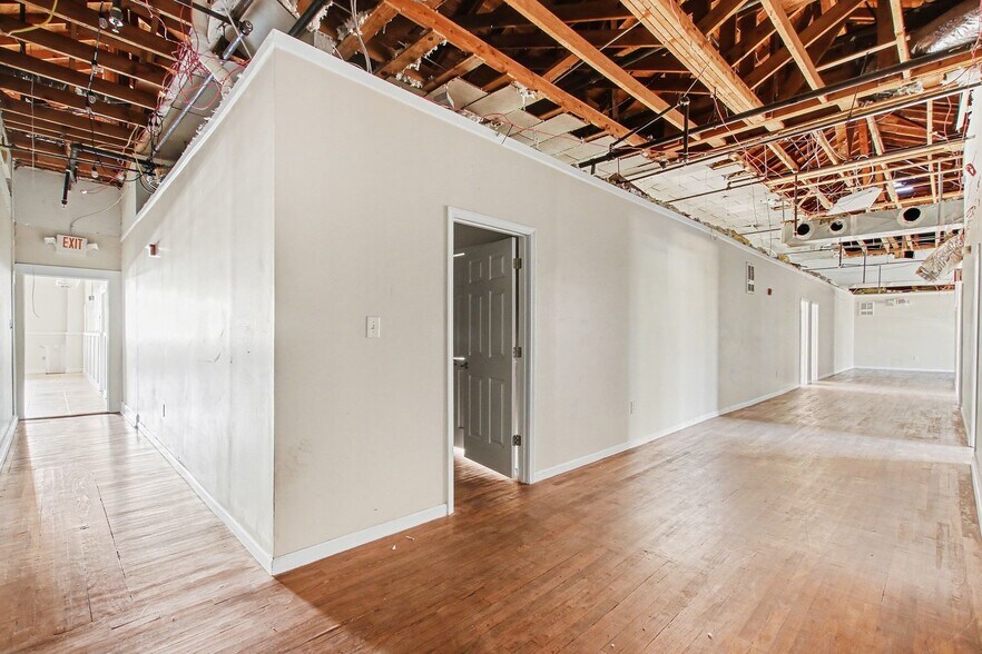 More Photos Of 3955 Highway 53, Hoschton Freestanding For Lease