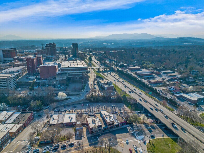 More Photos Of 114 N Lexington Ave, Asheville Restaurant For Lease