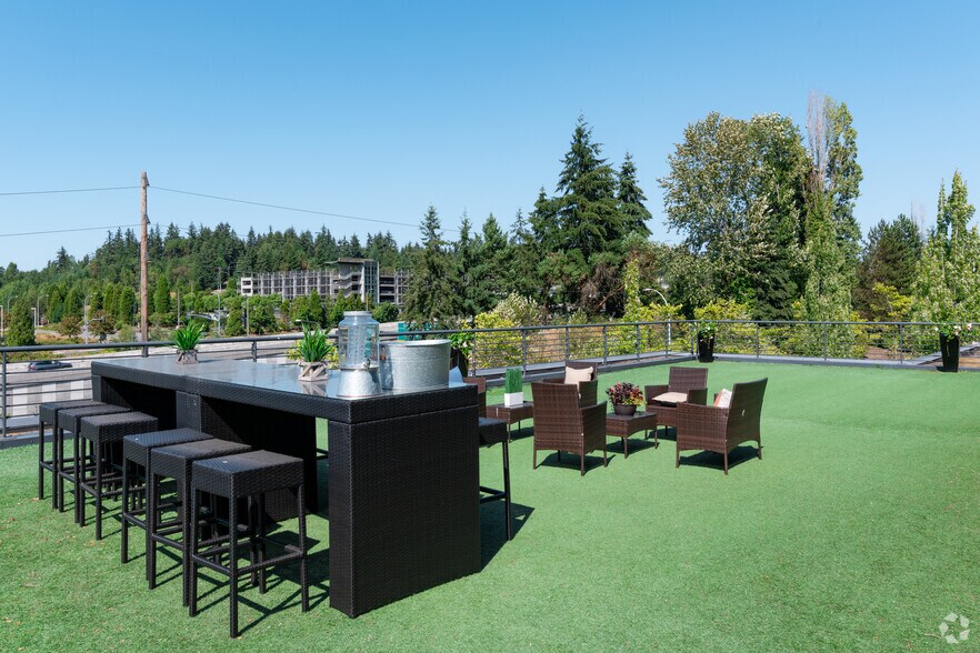 More Photos Of 3600 136th Pl SE, Bellevue Office For Lease