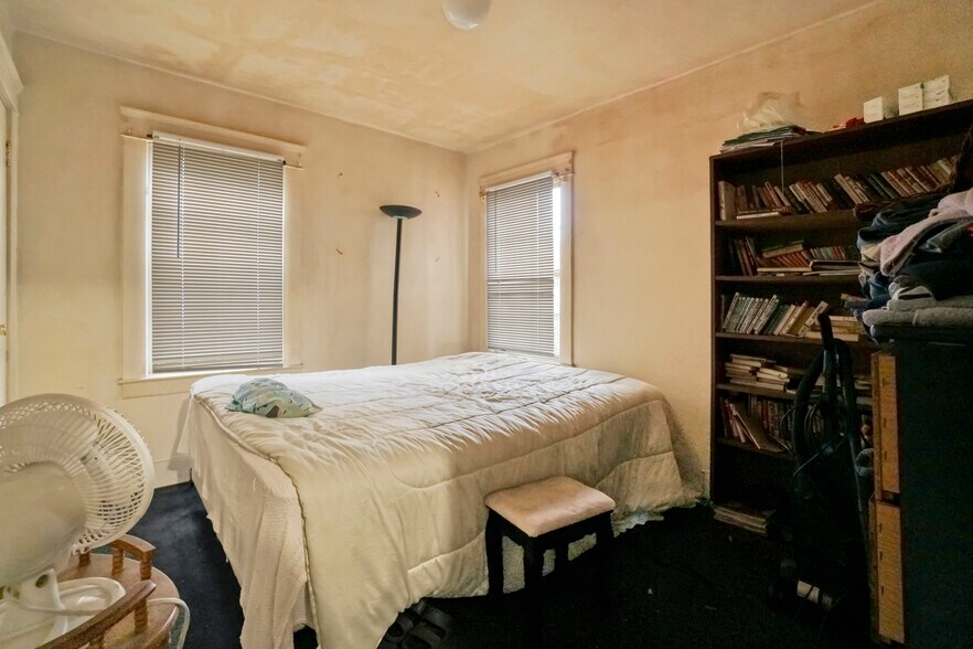 More Photos Of 2714 New Jersey St, Los Angeles Multifamily For Sale