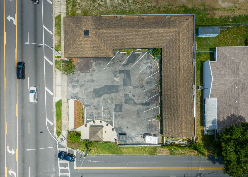 More Photos Of 215 S Pine Ave, Ocala Hotel For Sale