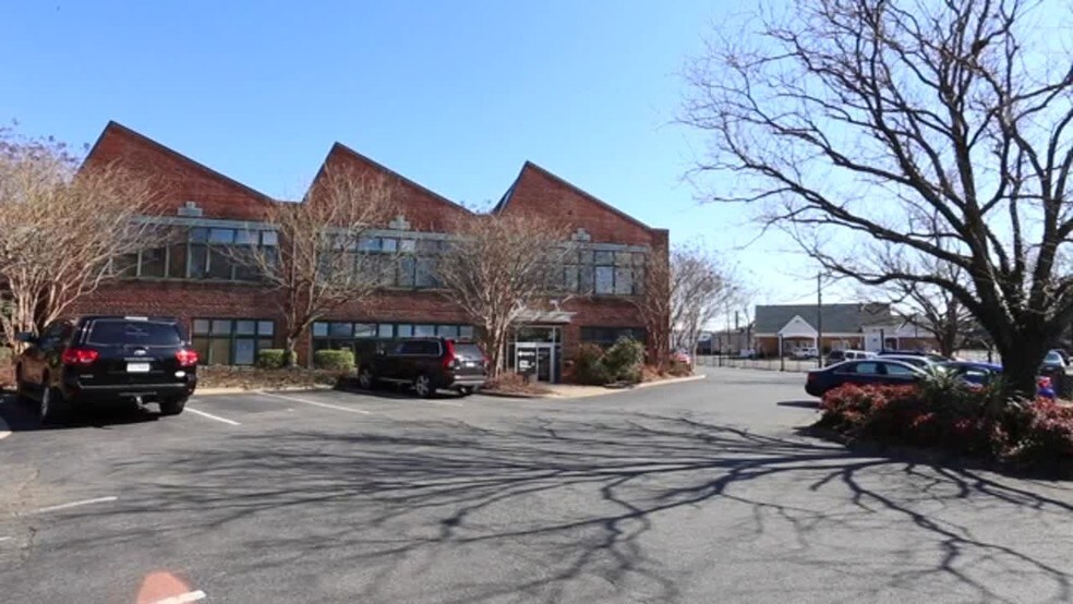 Primary Photo Of 701 Kenmore Ave, Fredericksburg Office For Lease