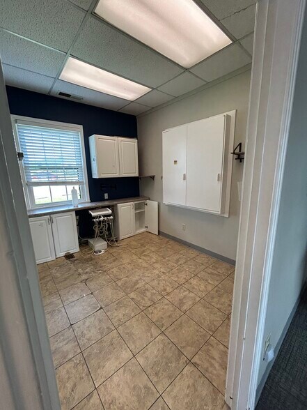 More Photos Of 66 E Hill St, Mount Juliet Office For Lease
