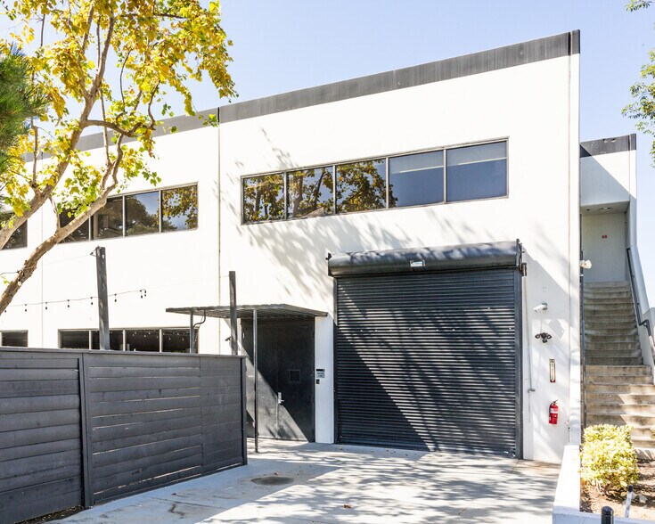 More Photos Of 1621 Alton Pky, Irvine Loft Creative Space For Lease