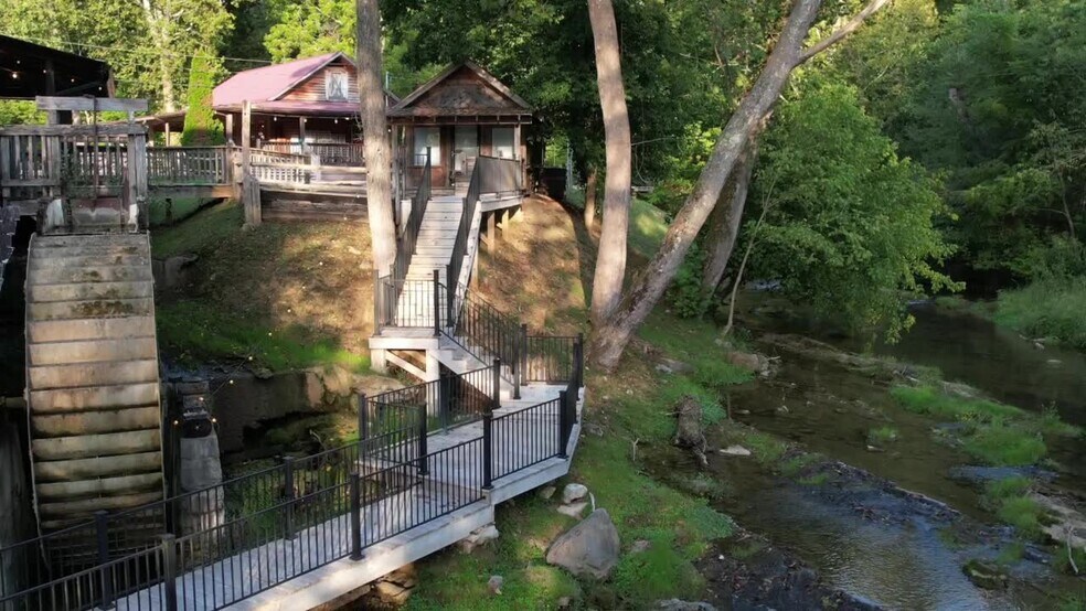 Primary Photo Of 21405 Parks Mill Rd, Abingdon Lodge Meeting Hall For Sale