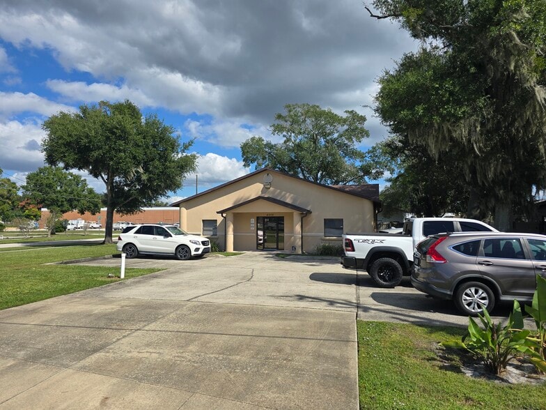 More Photos Of 4985 Palm Ave, Winter Park Light Manufacturing For Sale