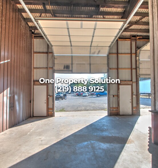 More Photos Of 2701 W 45th Ave, Gary Light Distribution For Lease