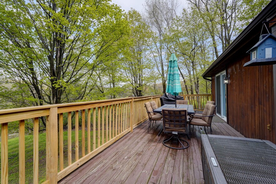 More Photos Of 5685 County Road 33, Canandaigua Specialty For Sale