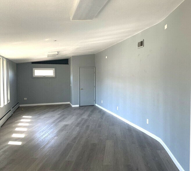 More Photos Of 8221 Bradburn Dr, Westminster Office For Sale