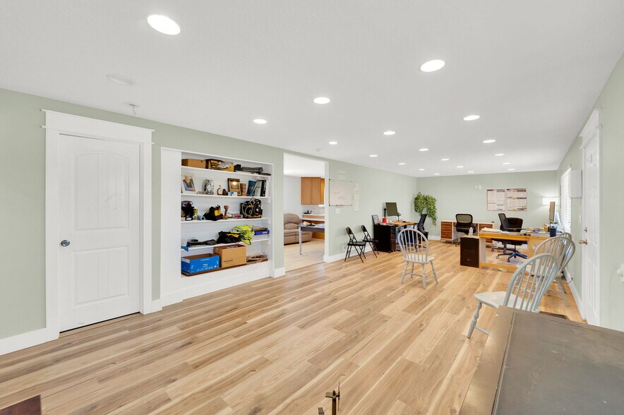 More Photos Of 2875 W 12600, Riverton Office For Sale