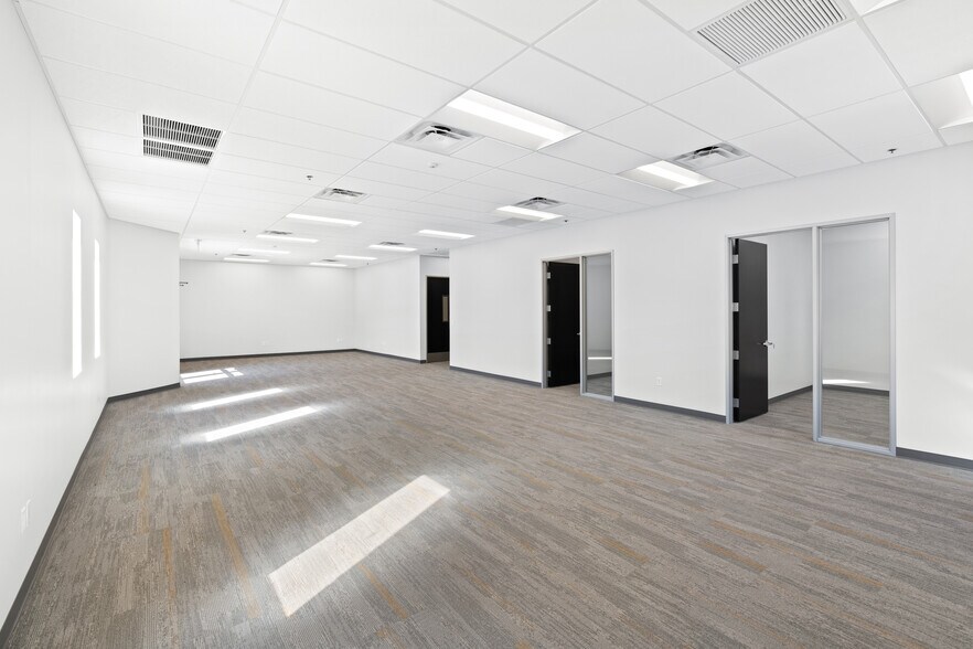 More Photos Of 2837 W Louise Dr, Phoenix Service For Sale