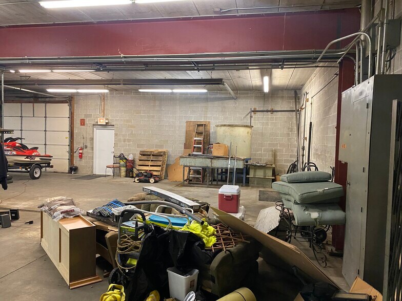 More Photos Of 21 N 12th St, Belleville Industrial For Sale