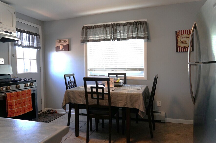 More Photos Of 430 Broadway, Schenectady General Retail For Sale